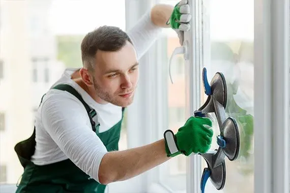 Ihr Partner für alle Glaslösungen